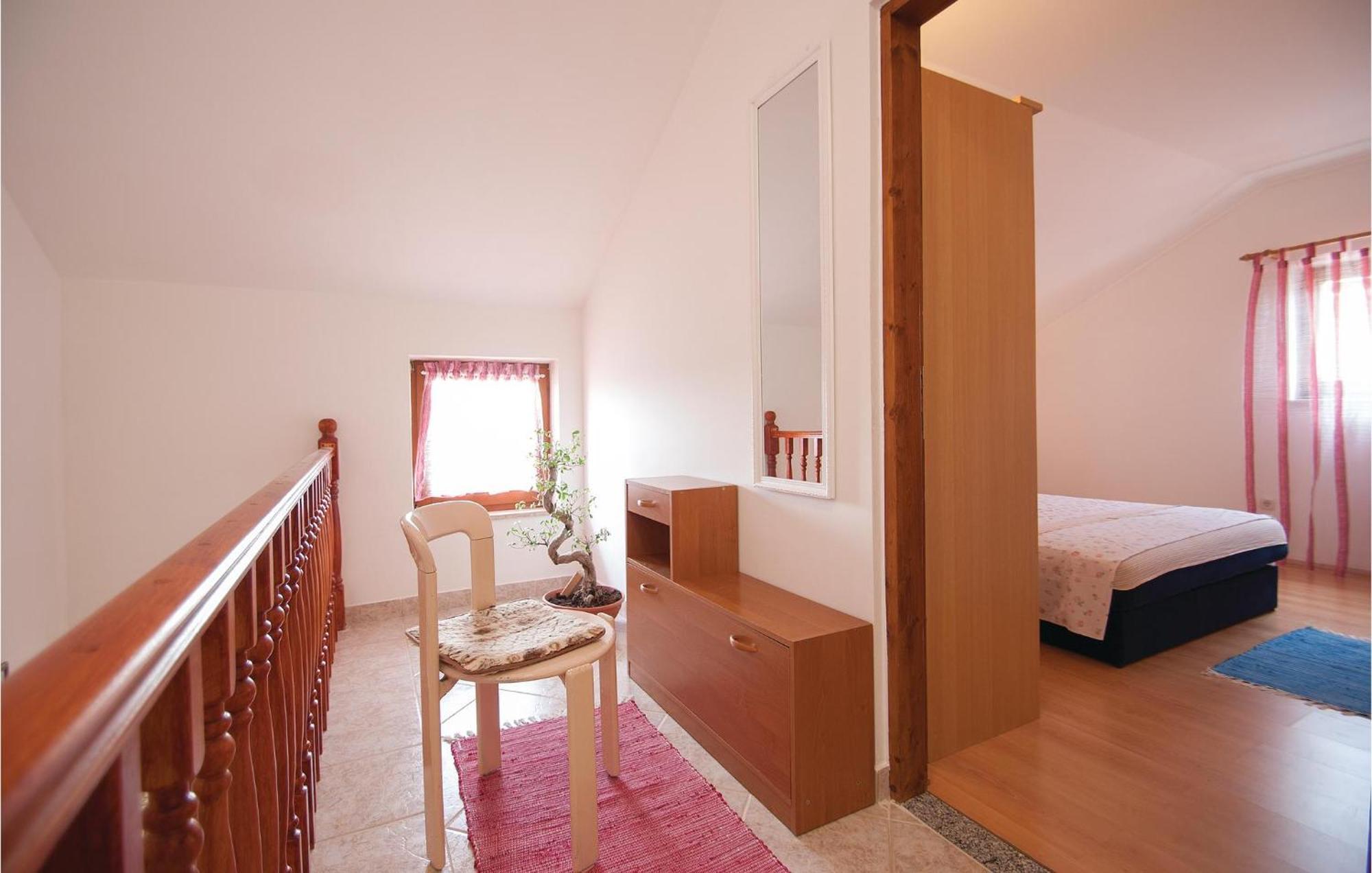 Lovely Apartment In Rovinj With Kitchen Luaran gambar